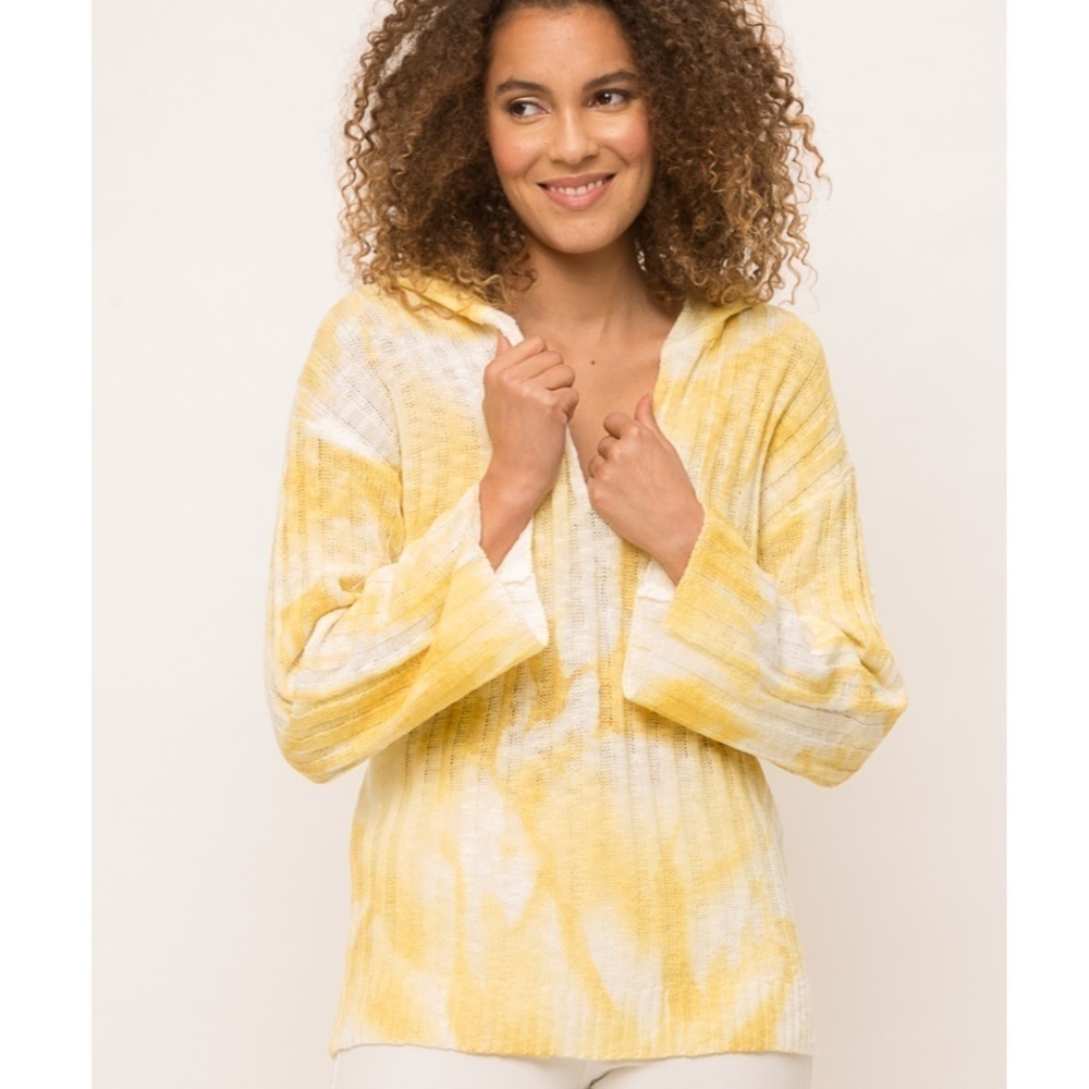 Mystree YELLOW KNIT SWEATER TIE DYE HOODIE